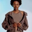 Blouson oversize court &agrave; capuche marron femme