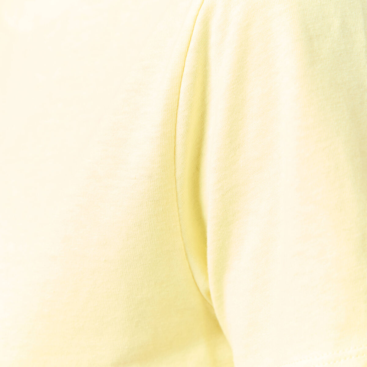 T-shirt cintr&eacute; col rond manches courtes jaune pastel femme
