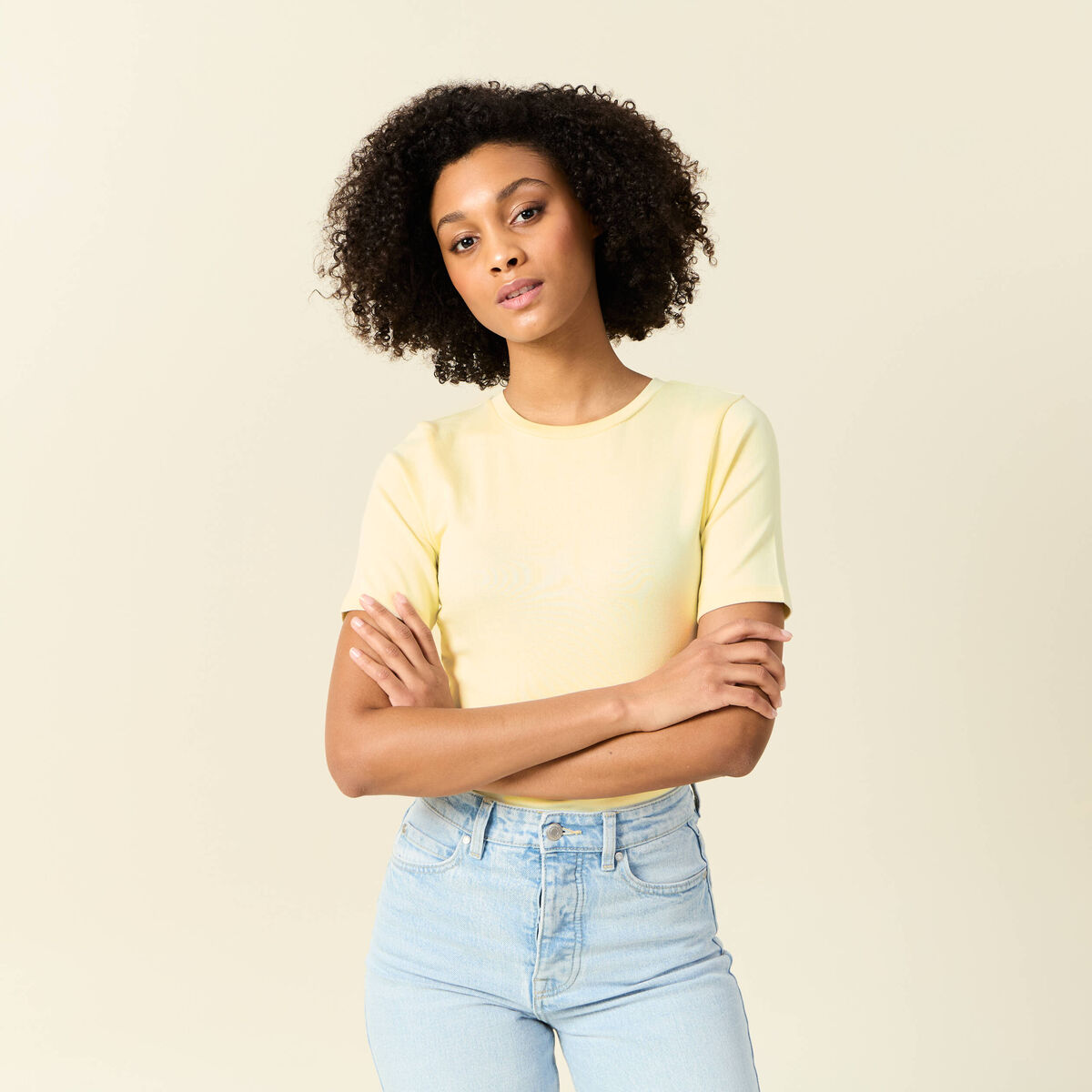 T-shirt manches courtes jaune pastel femme