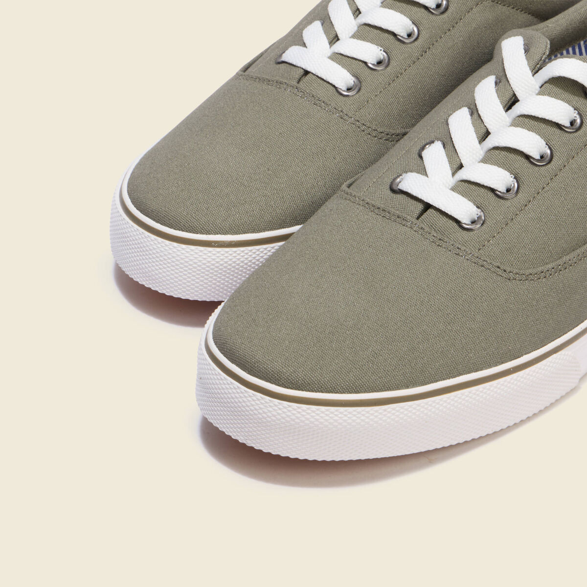 Tennis vert kaki homme