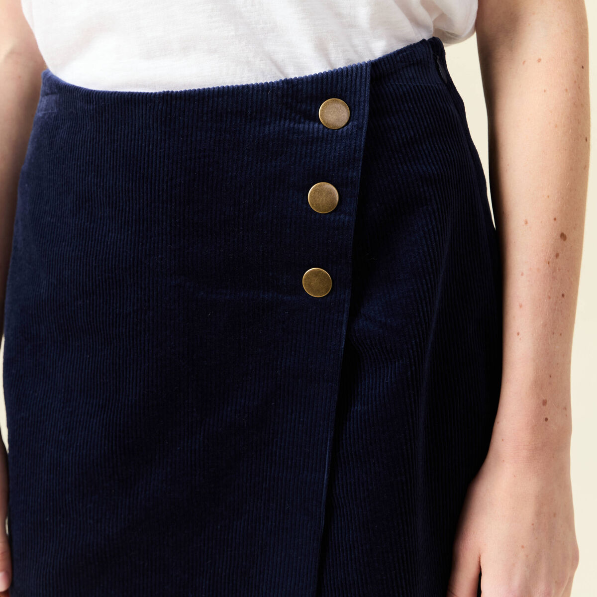 Jupe-short taille haute en velours bleu marine femme