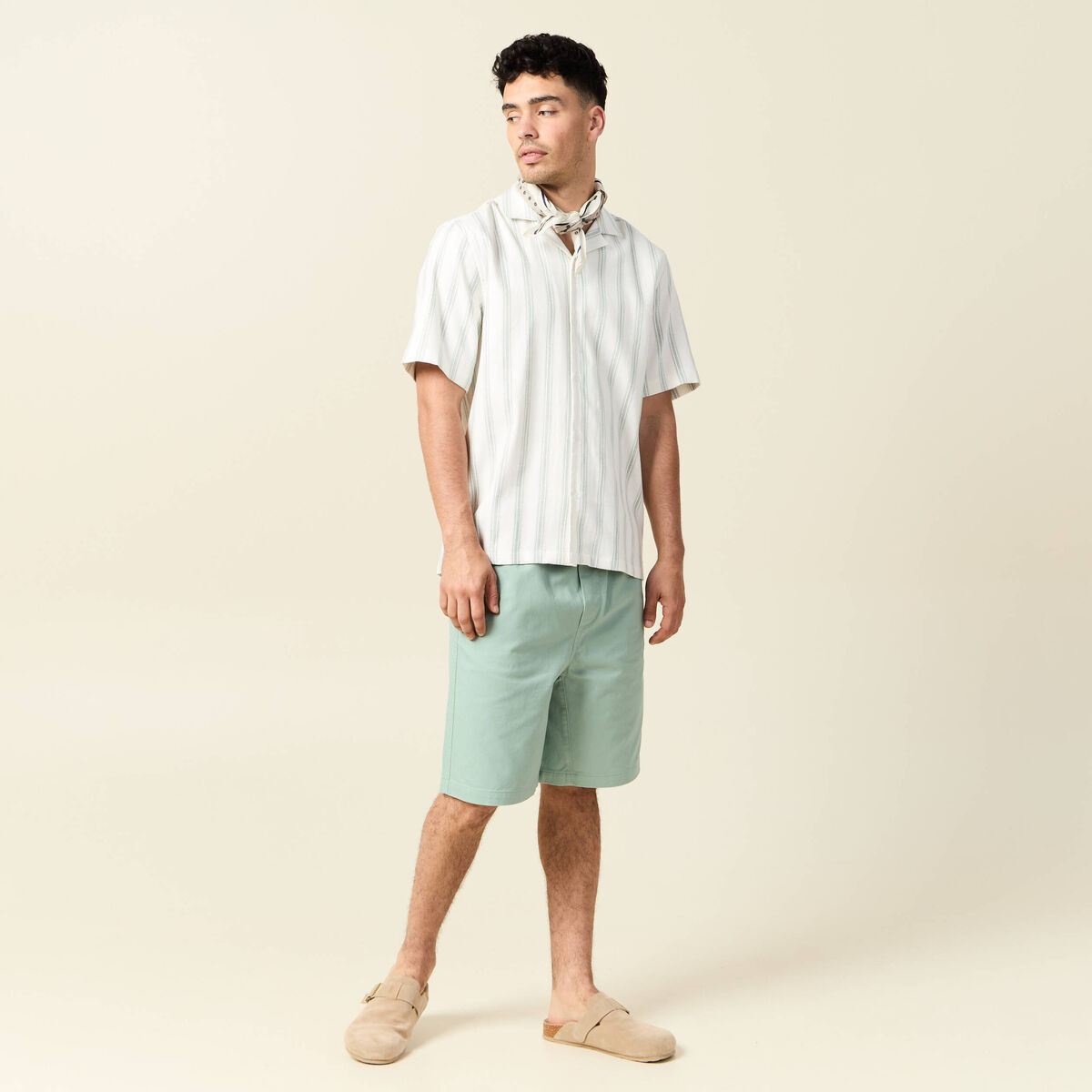 Chemise manches courtes vert homme
