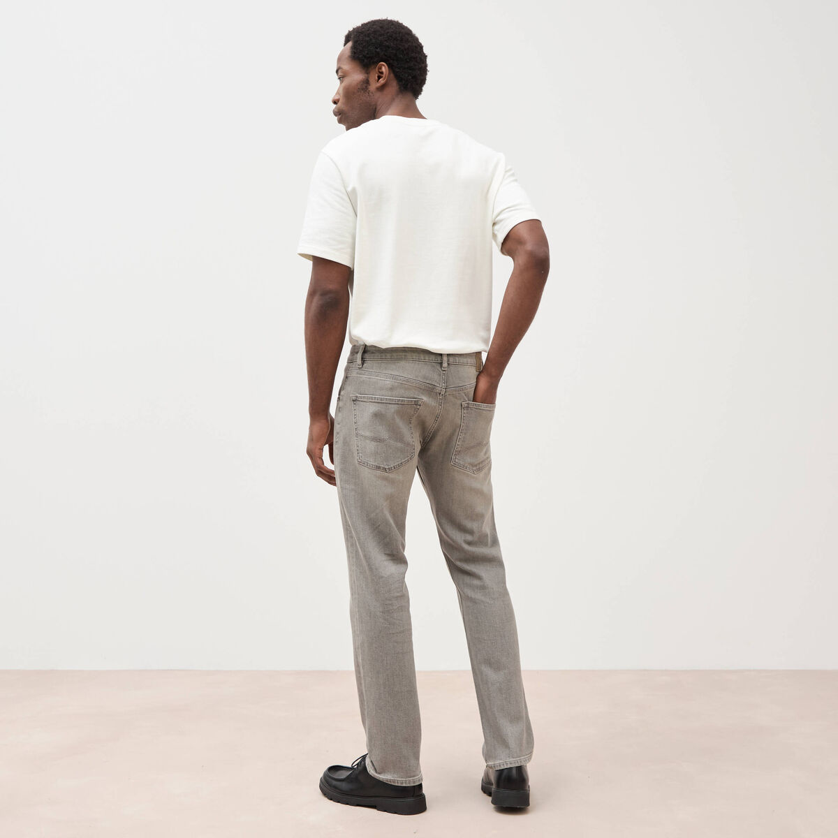 Jeans straight longueur 32 en coton denim snow gris homme
