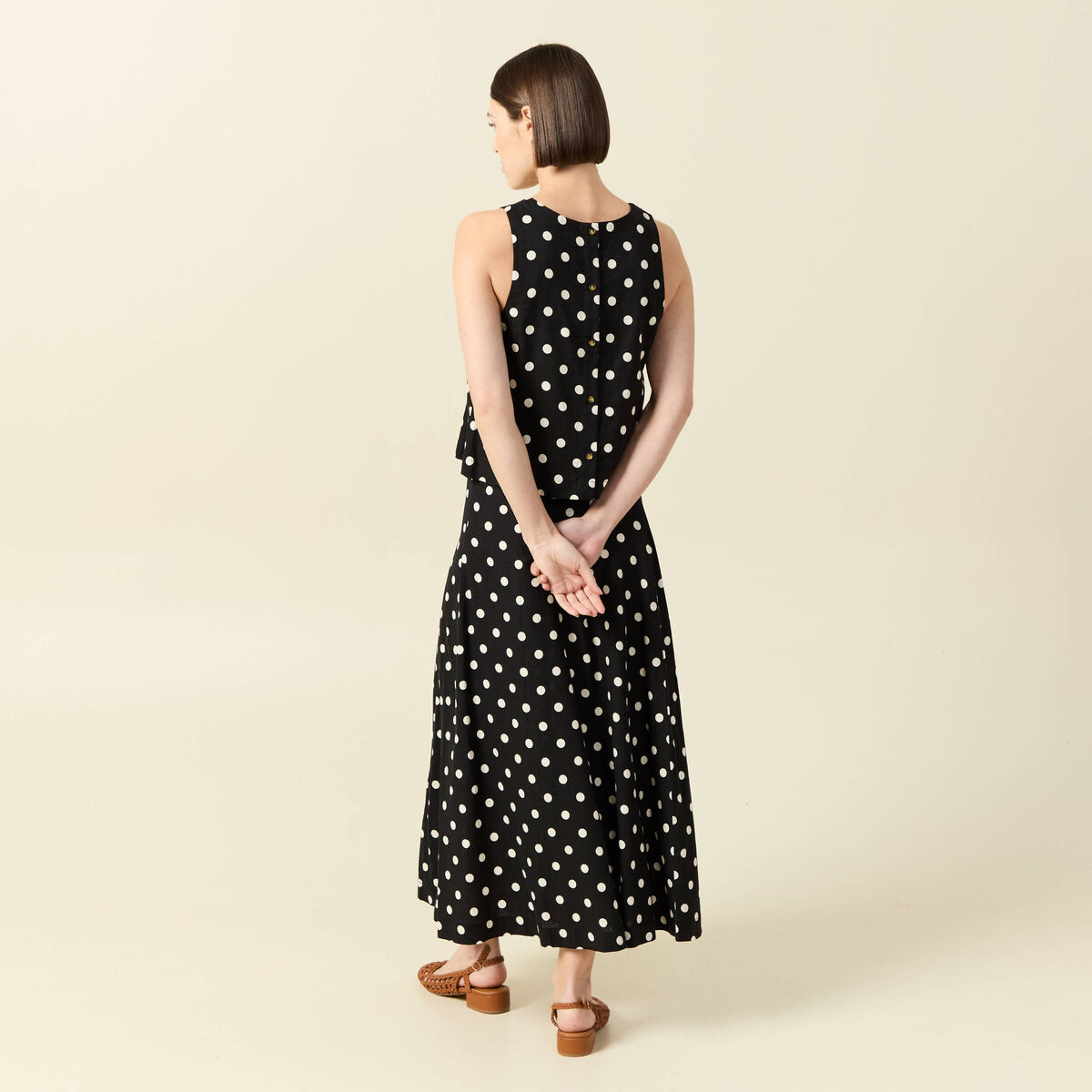 Top sans manches noir femme