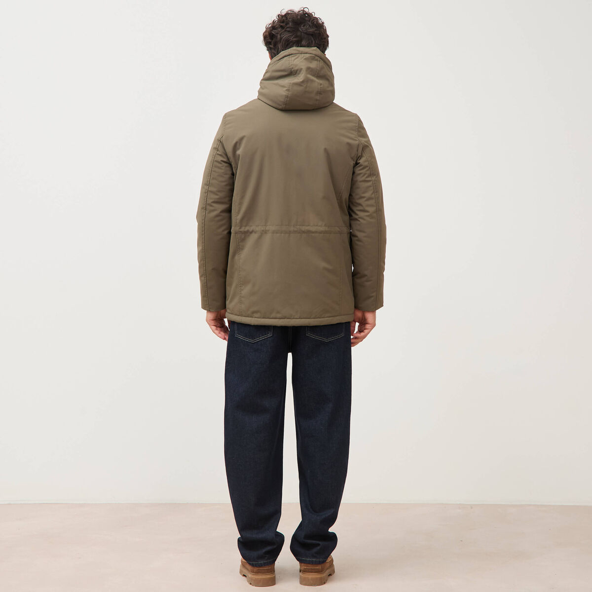 Parka longue droite &agrave; capuche taupe homme