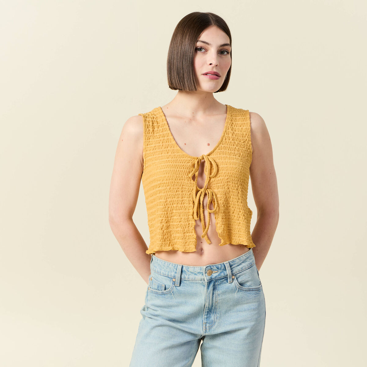 Débardeur droit cropped col rond jaune moutarde femme