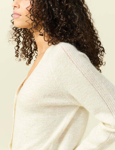 Gilet ajour&eacute; col V manches longues creme femme