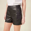 Short droit simili cuir à pont noir femme