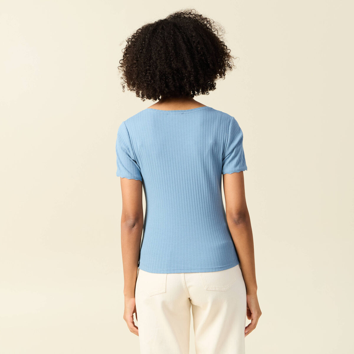 T-shirt manches courtes côtelé bleu clair femme
