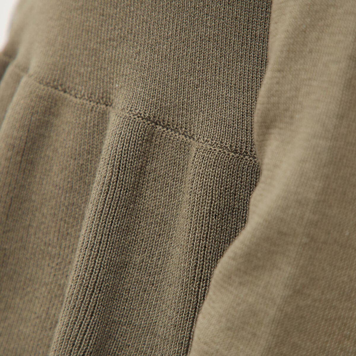 Pull col rond manches longues vert kaki femme