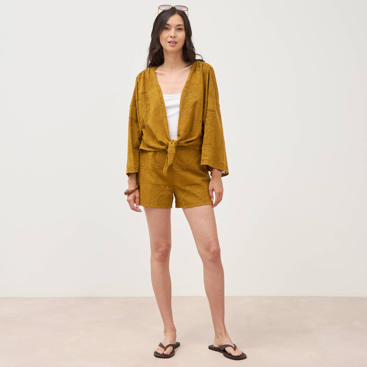 Gilet ajour&eacute; col v manches coude vert olive femme
