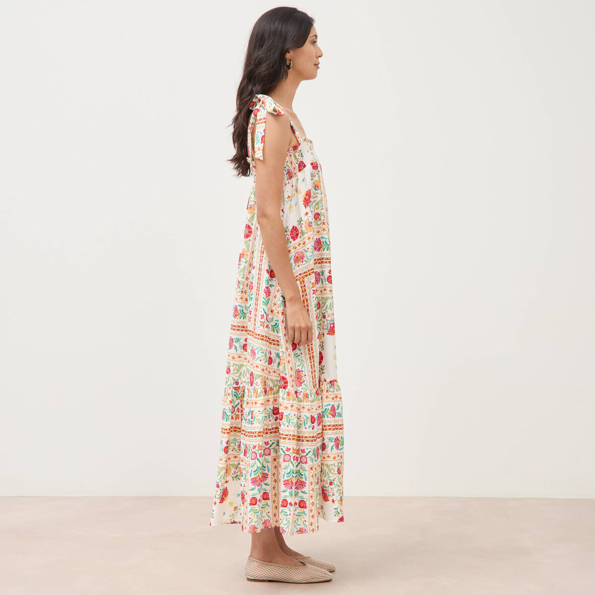 Robe bretelles col carr&eacute; fluide blanc femme
