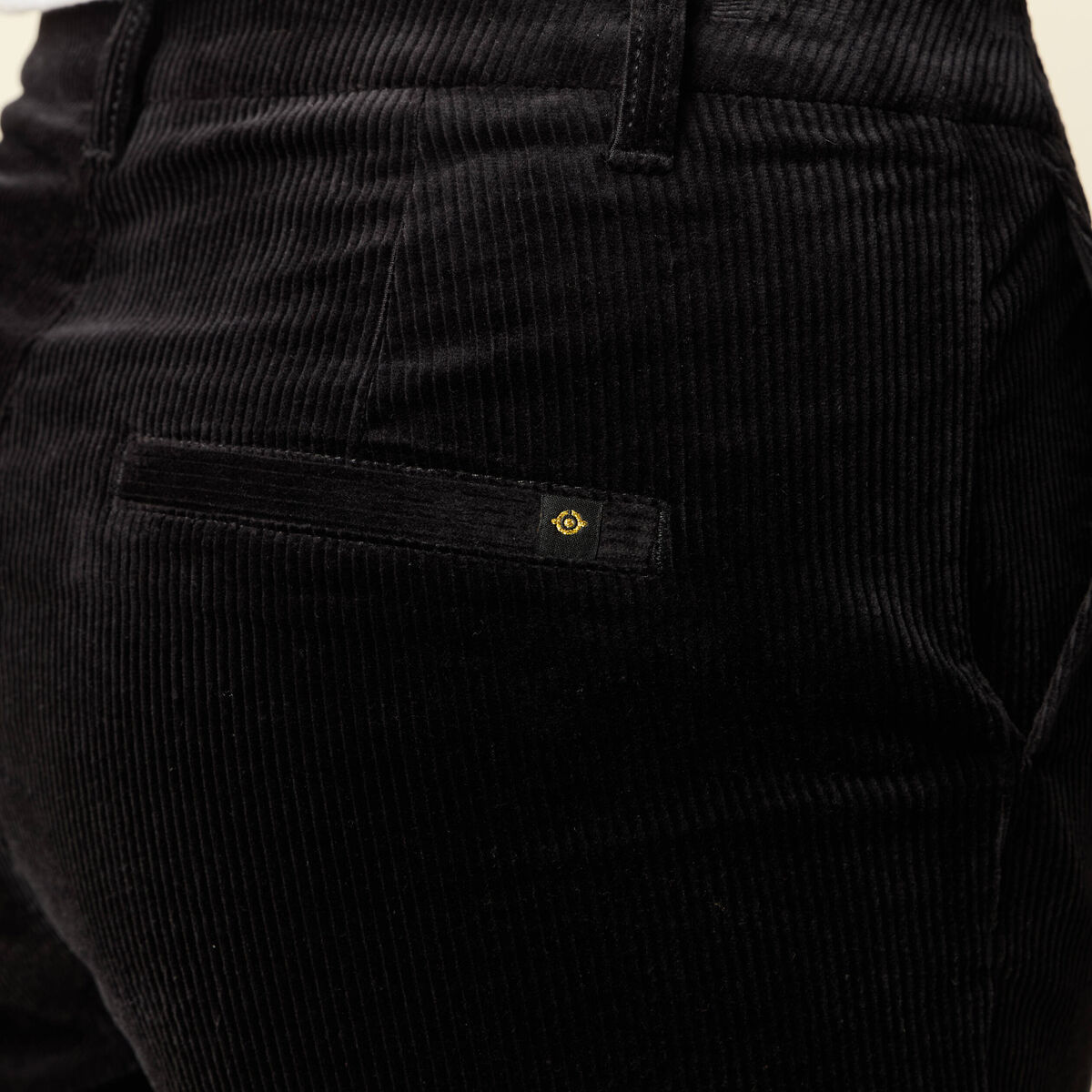 Pantalon large 7/8&egrave;me taille haute noir femme