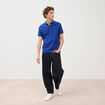 Polo cintr&eacute; manches courtes en coton bleu electrique homme