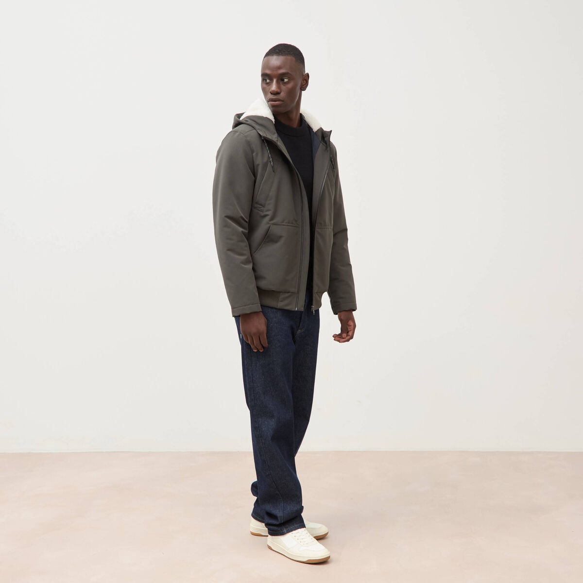 Parka courte &agrave; capuche vert kaki homme