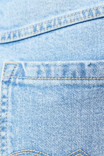 Jupe-short droite en jean denim bleach femme