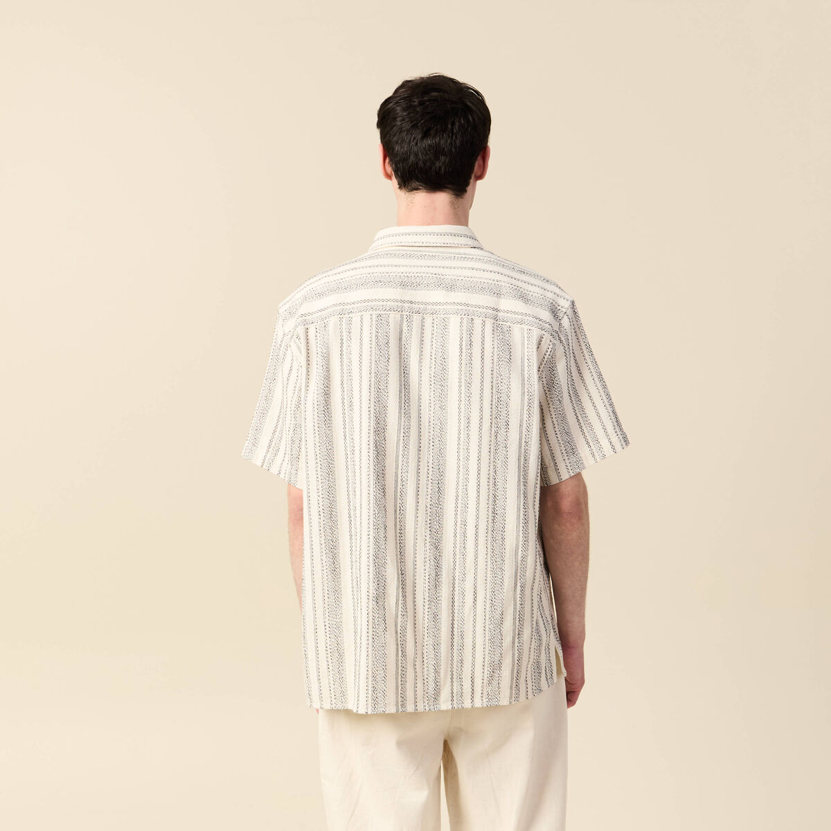 Chemise col classique manches courtes ecru homme