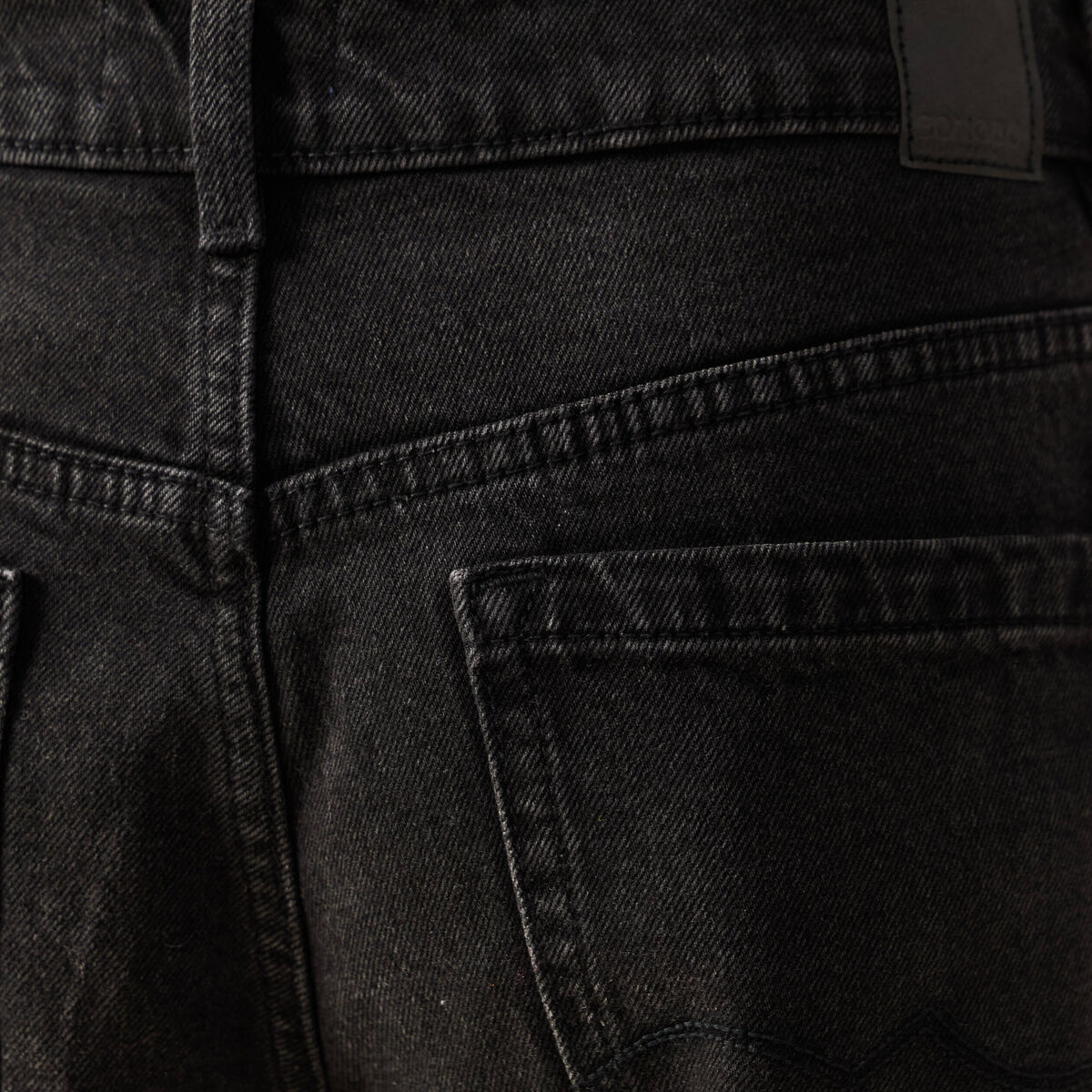 Jeans large taille haute denim noir femme