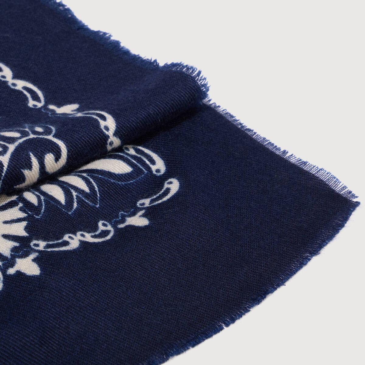 Foulard bleu marine femme