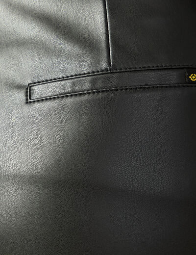 Jupe-short en similicuir doubl&eacute;e noir femme