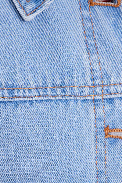 Blouson droit en jean denim used femme