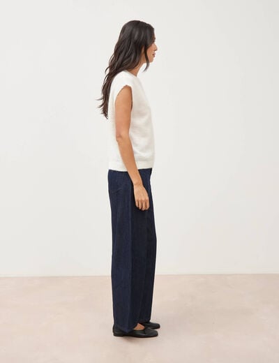 Pull droit court sans manches col rond ecru femme