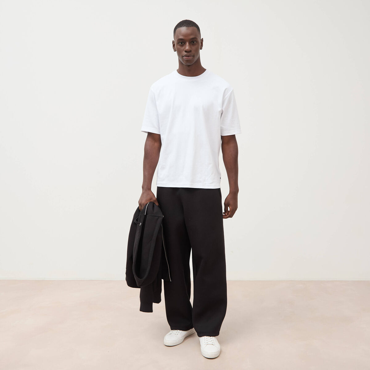 Pantalon coupe loose noir homme