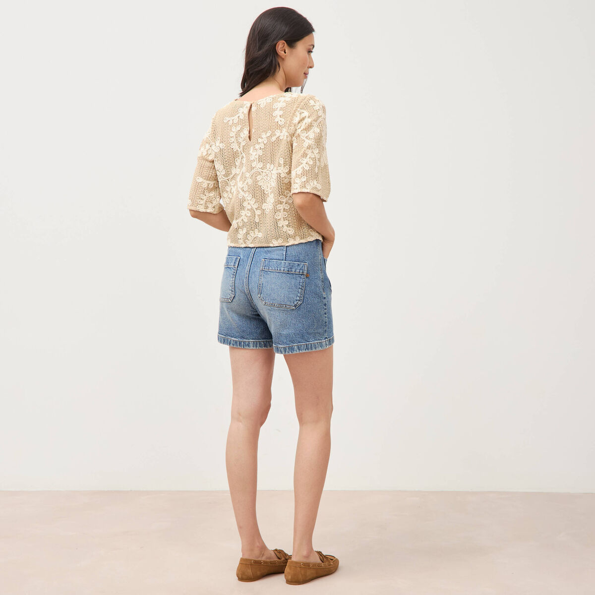 T-shirt brod&eacute; col rond manches 3/4 beige femme