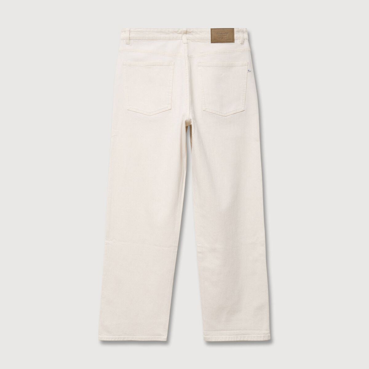 Jeans large 5 poches longueur 32 ecru homme