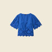 Blouse manches courtes brodée bleu electrique femme