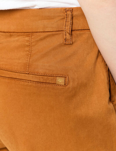 Pantalon chino cigarette marron femme