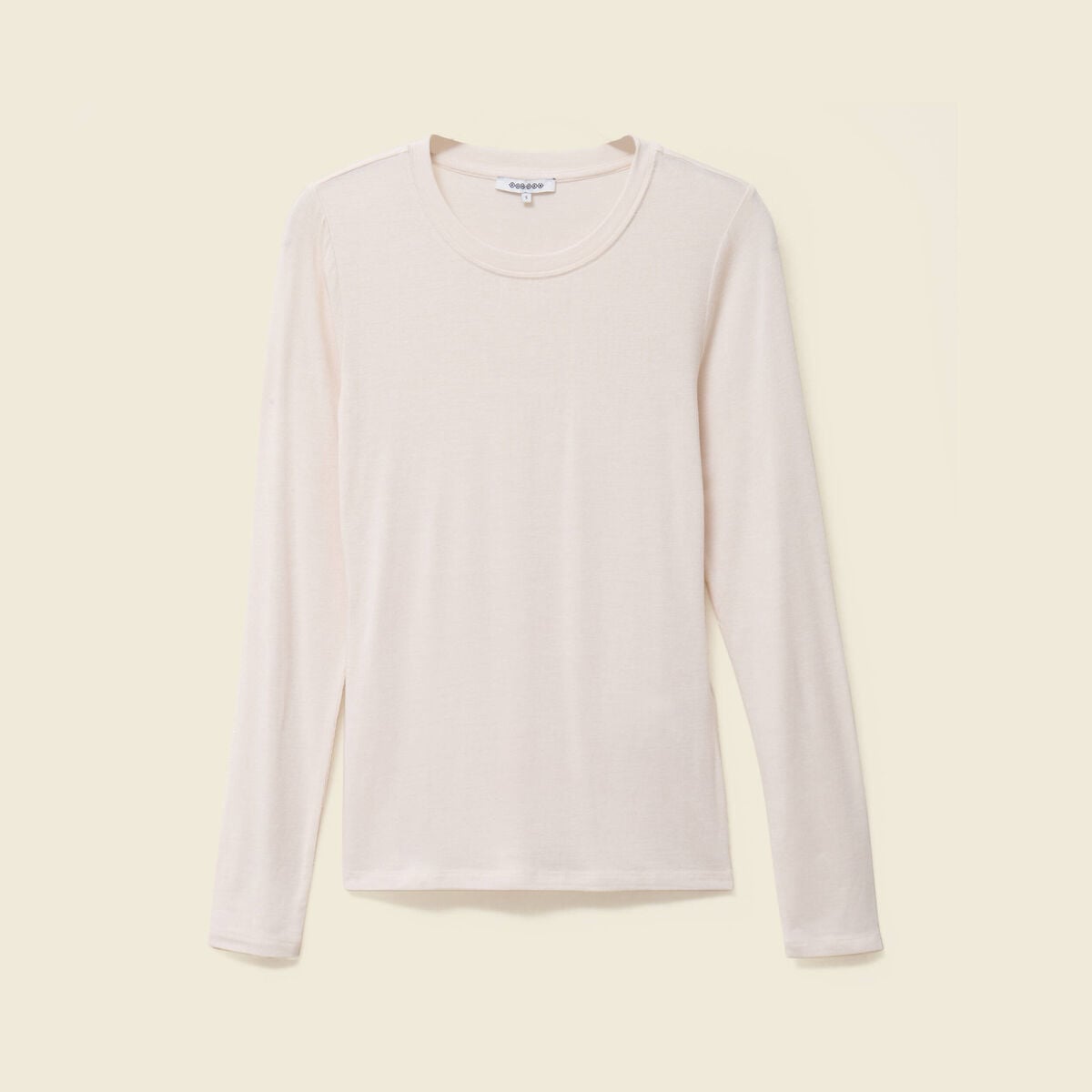 T-shirt cintr&eacute; manches longues col rond creme femme