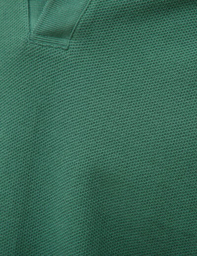 Polo cintr&eacute; manches courtes en coton vert homme