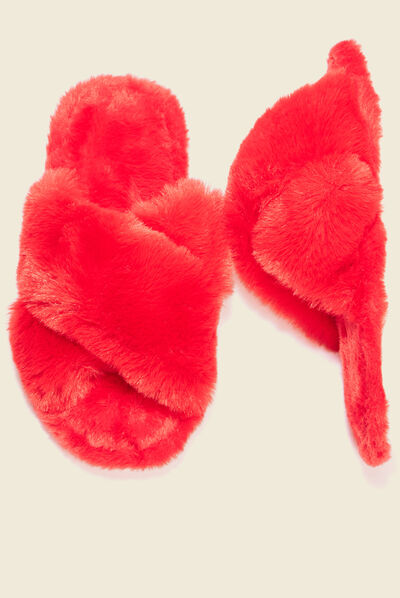 Chaussons mules fourrure rose framboise femme