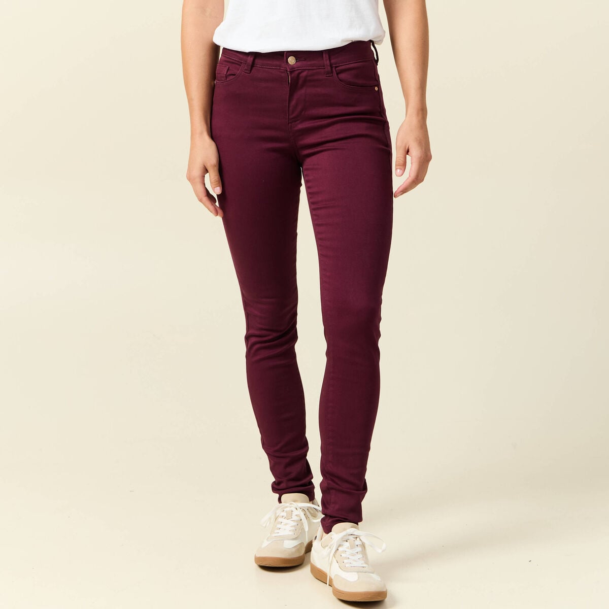 Pantalon skinny push-up taille standard prune femme