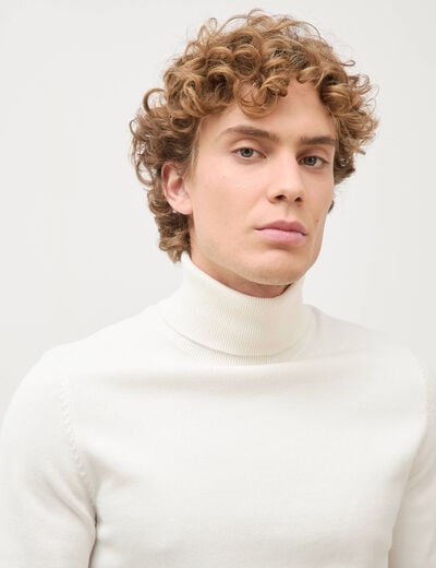 Pull fin col montant manches longues ecru homme