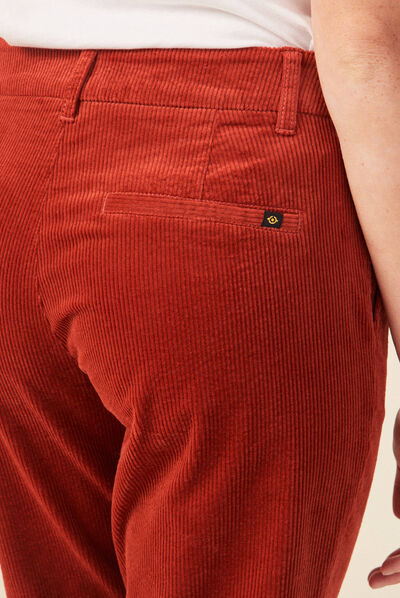 Pantalon chino velours côtelé rouge foncé femme