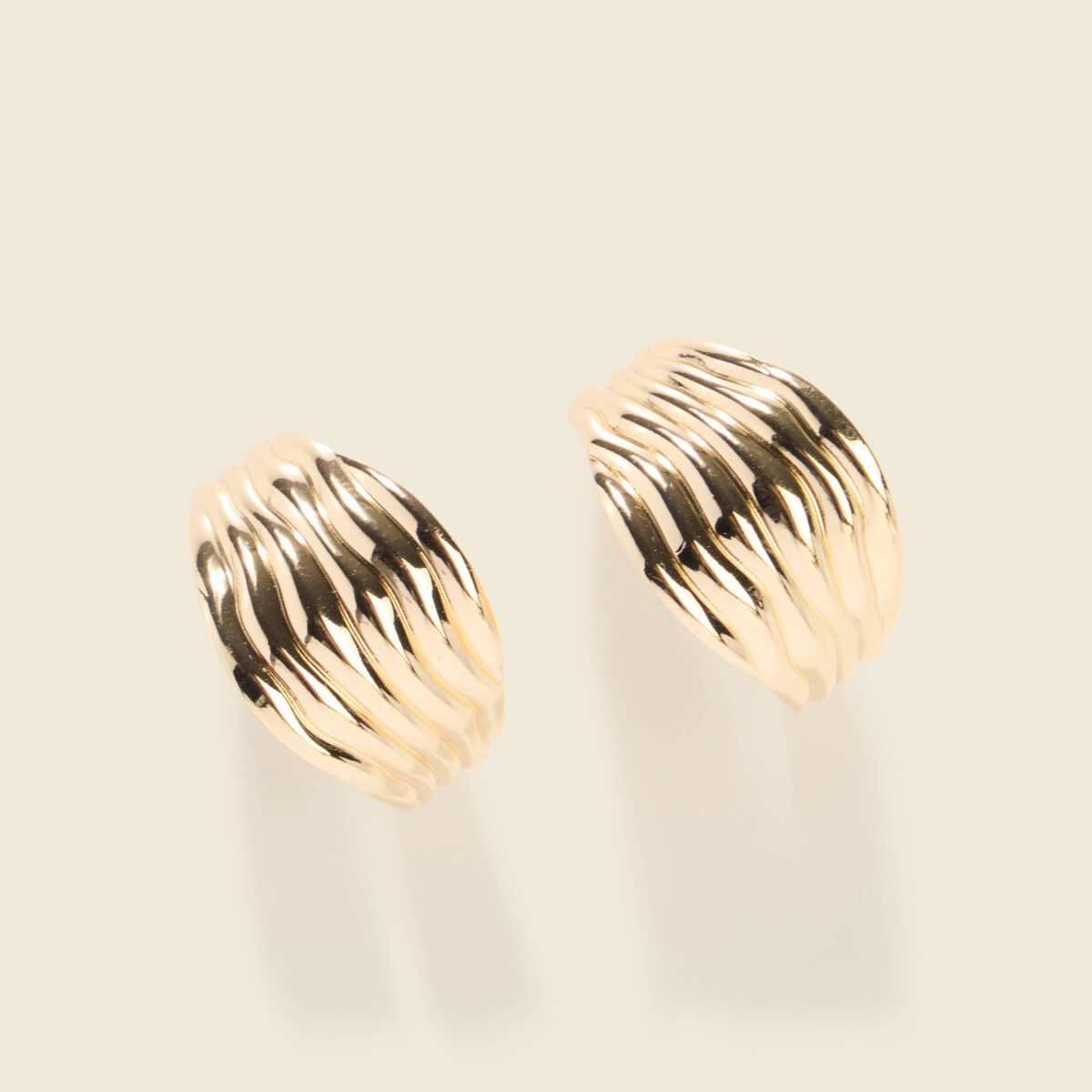 Boucles d'oreilles couleur or femme
