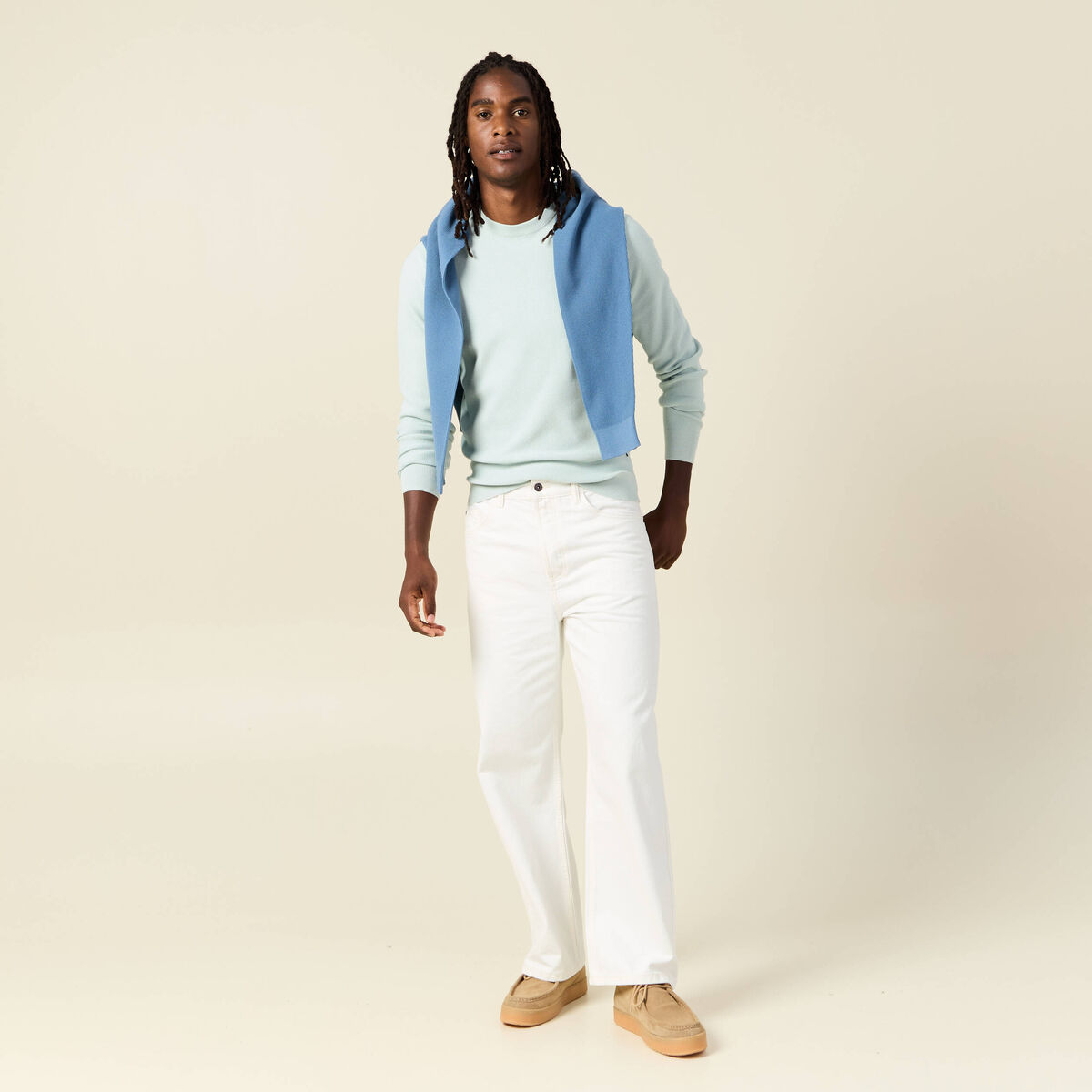 Pull fin col rond manches longues bleu clair homme