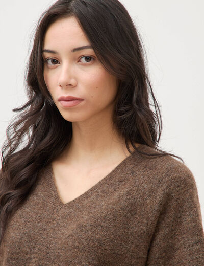 Pull droit court col v manches courtes marron femme