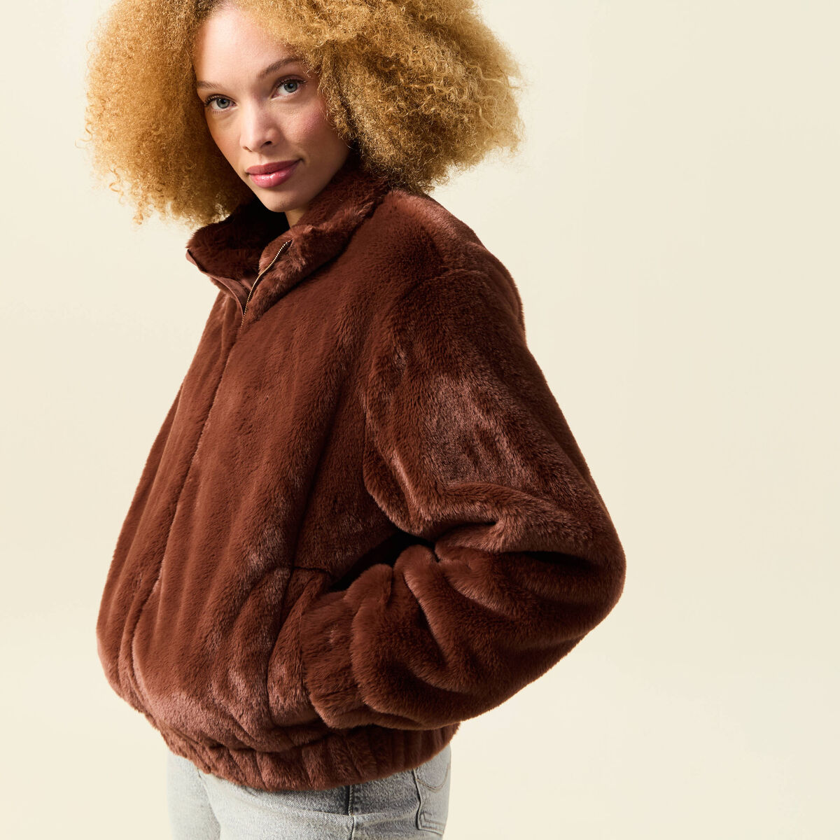 Veste droite courte col montant marron femme