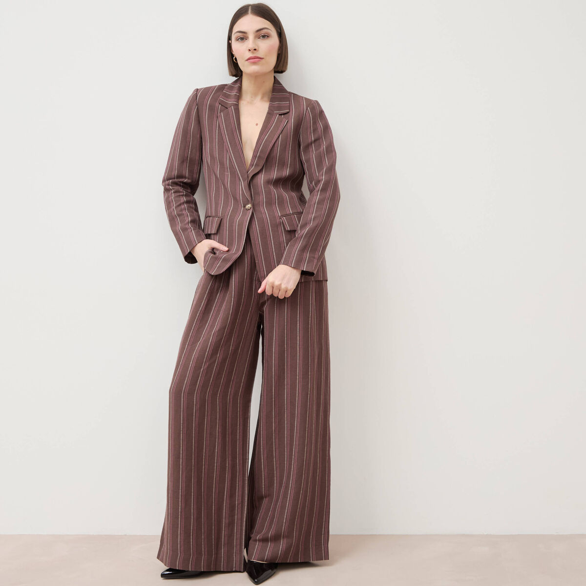 Pantalon large taille haute ray&eacute; marron chocolat femme
