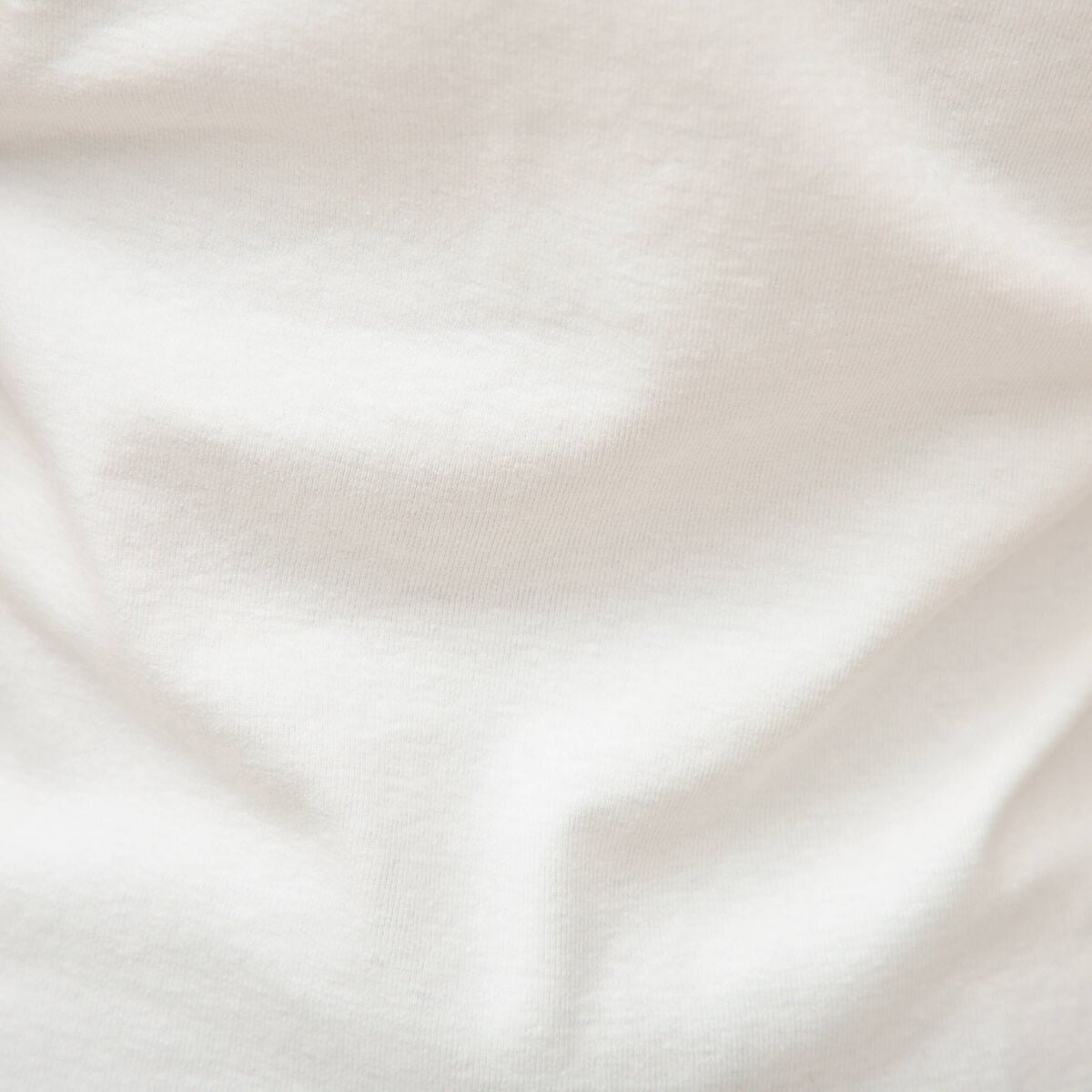 T-shirt cintr&eacute; col rond manches courtes ecru femme