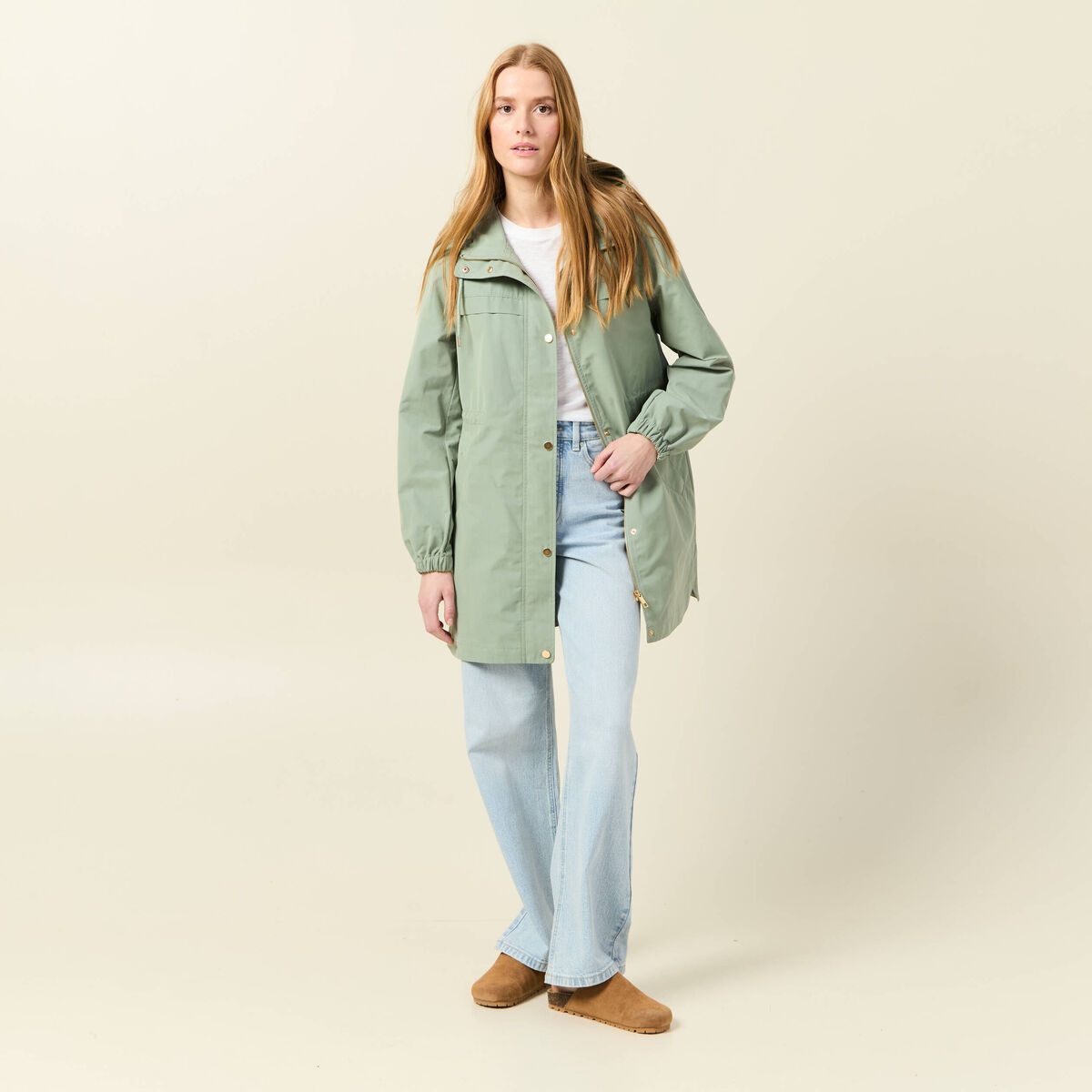 Parka longue à capuche vert kaki femme