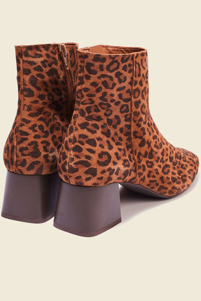 Bottines à talons en cuir marron femme