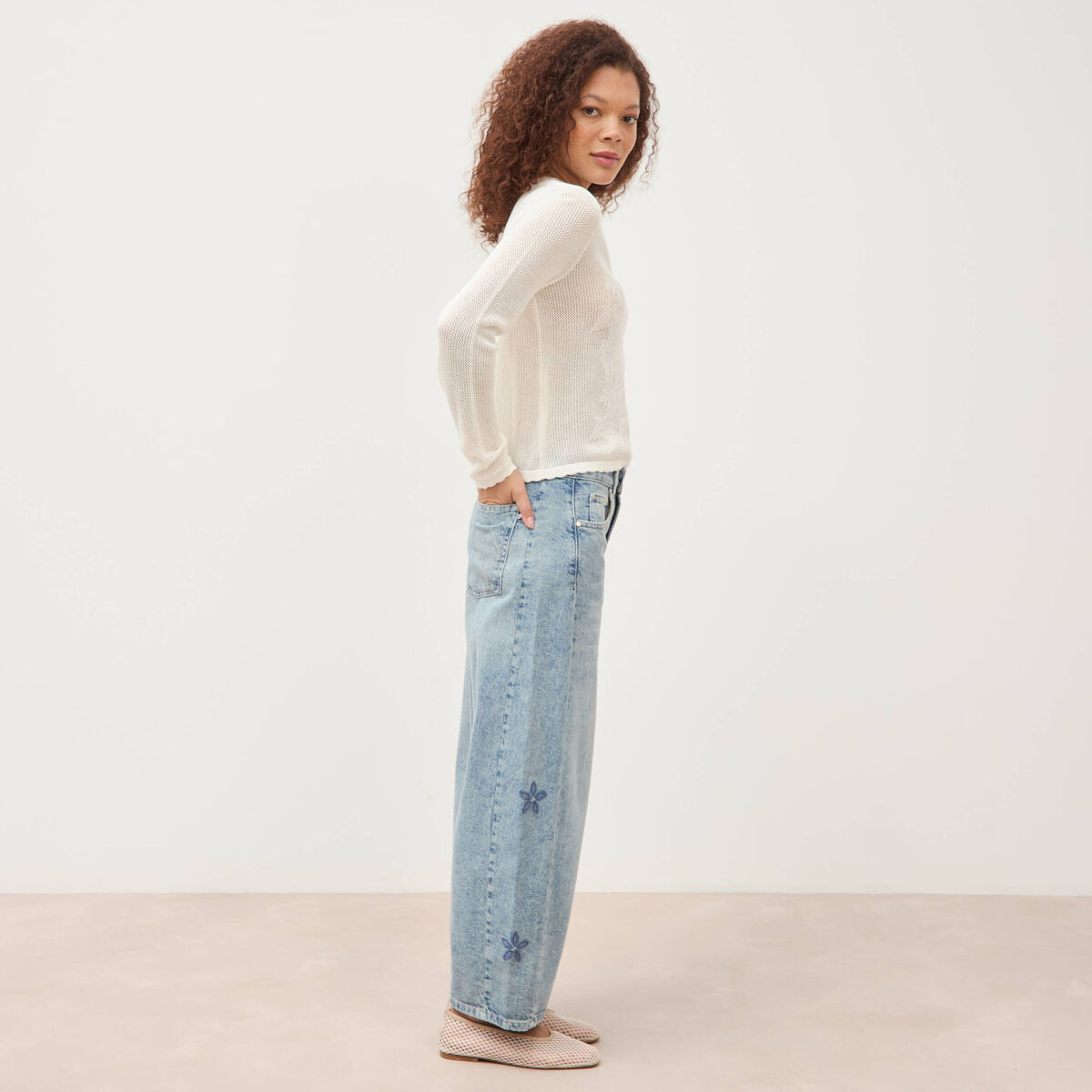 Pull ajour&eacute; col rond manches longues ecru femme