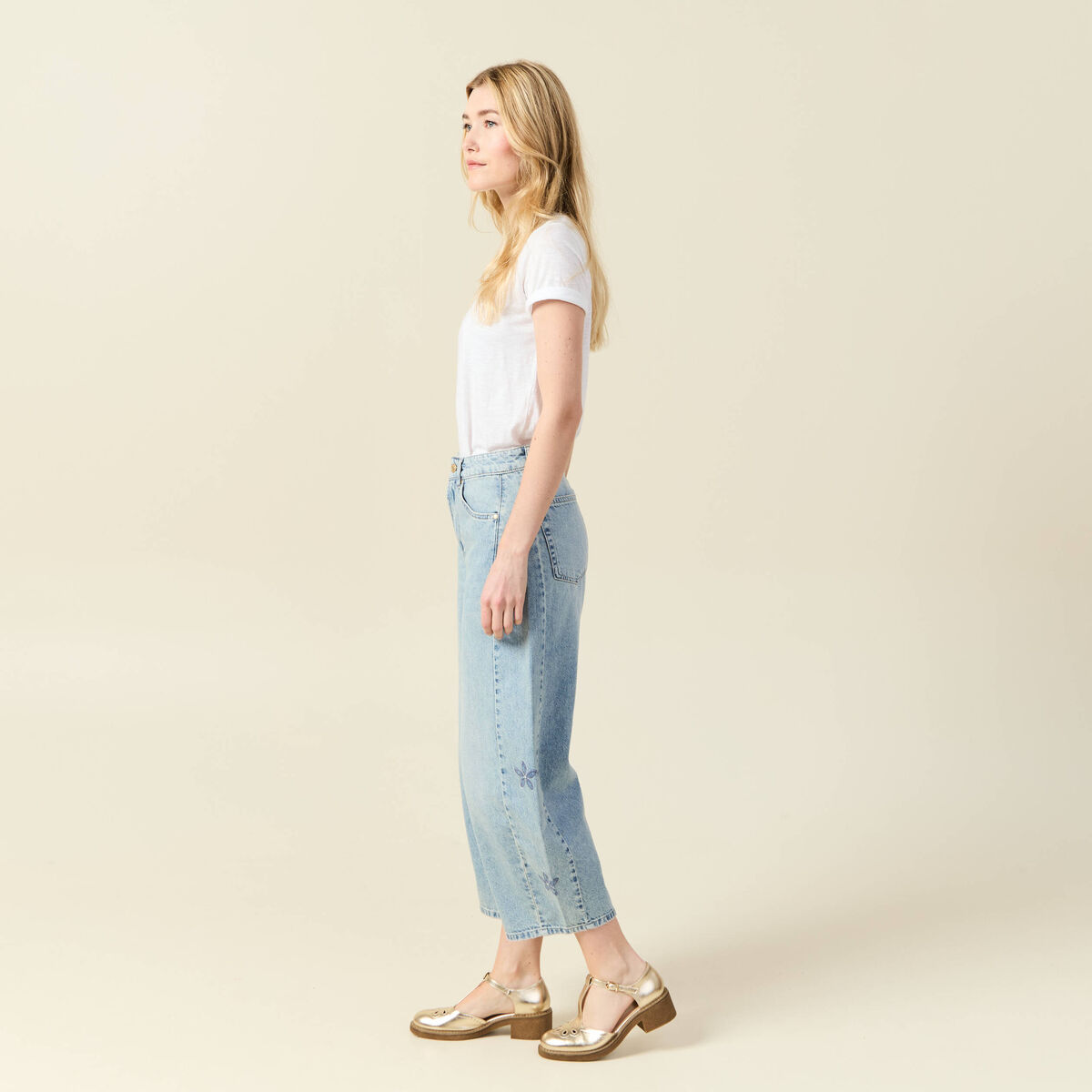 Jeans slouchy brodé 7/8ème denim bleach femme