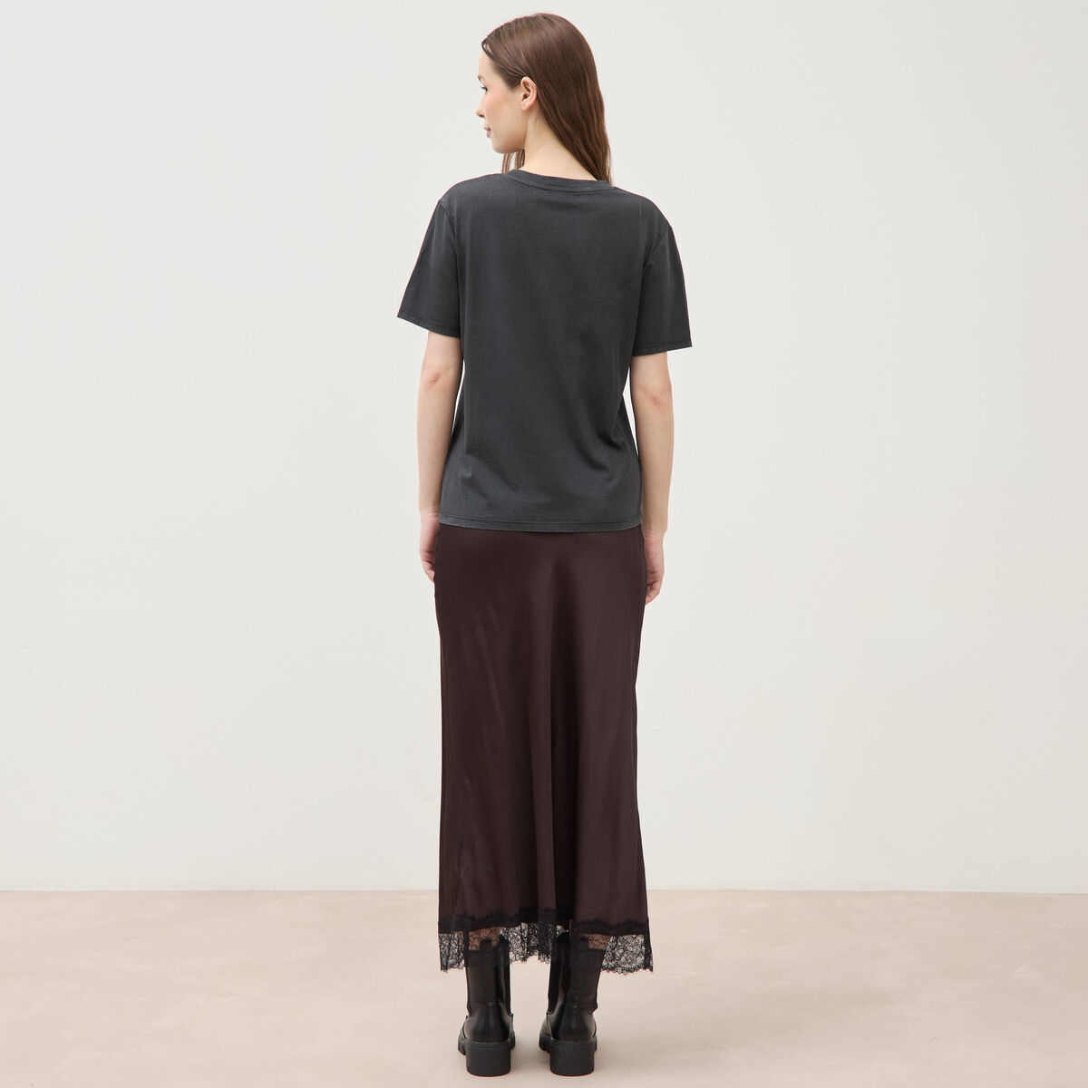 T-shirt droit col rond manches courtes noir femme