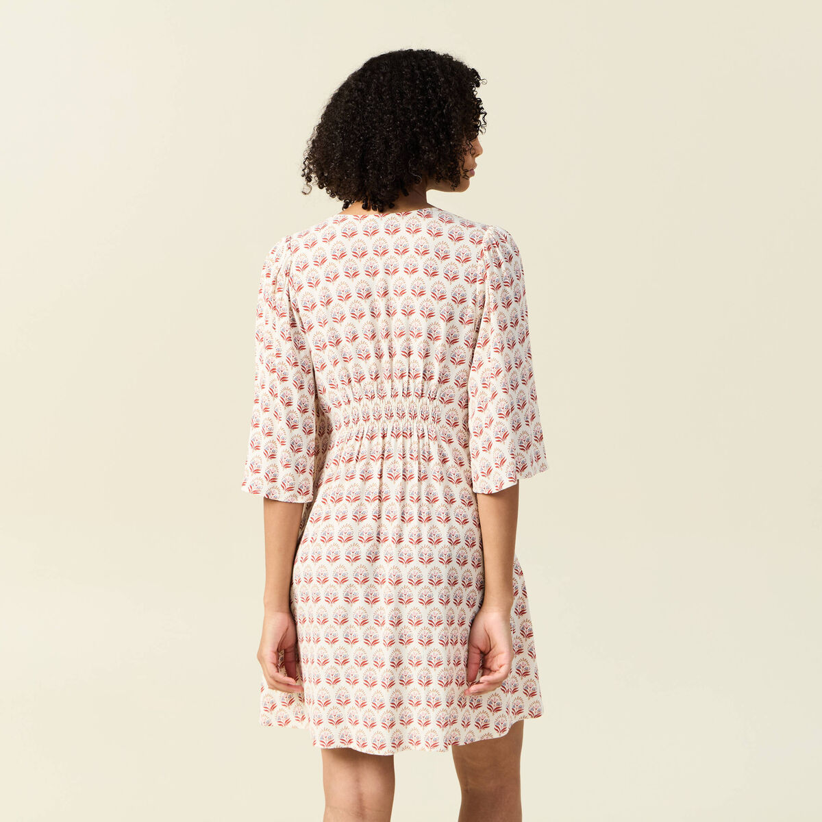 Robe ?�vas?�e manches 3/4 ivoire femme | Bonobo