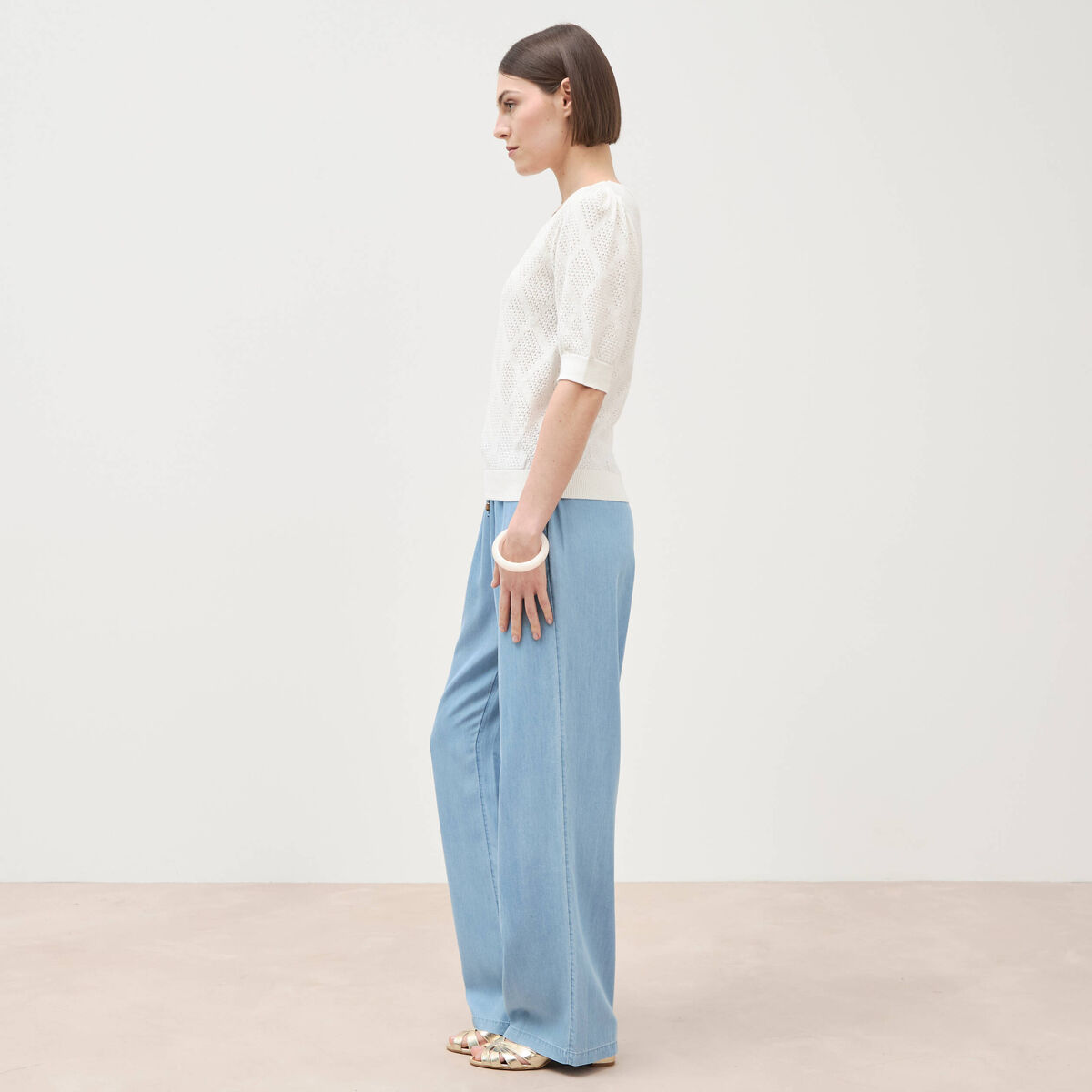 Pull ajour&eacute; droit court manches courtes ecru femme